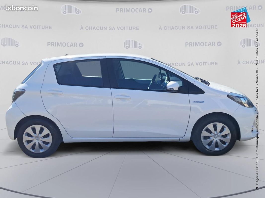Toyota Yaris HSD 100h Dynamic 5p (image 4)