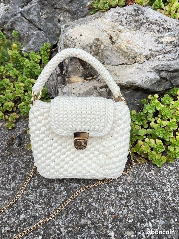 Sac en crochet fait main (image 1)