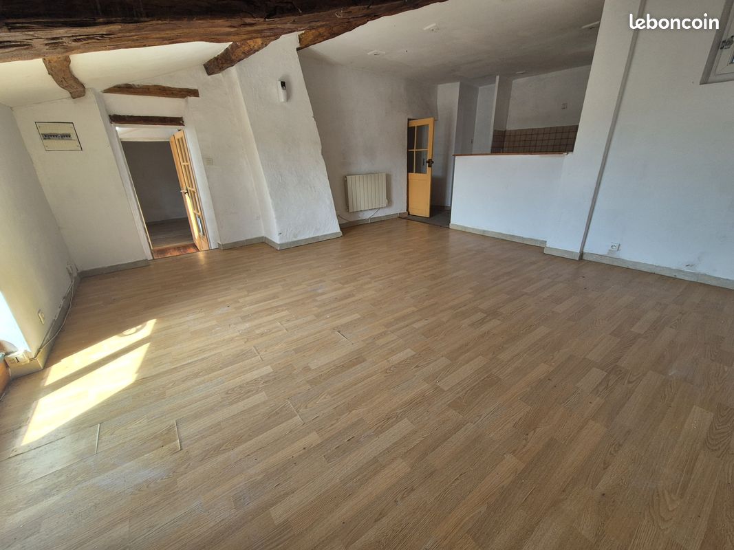 Appartement 3 pièces 60 m² · à Saint-Affrique · 60 m² · 51 800 €