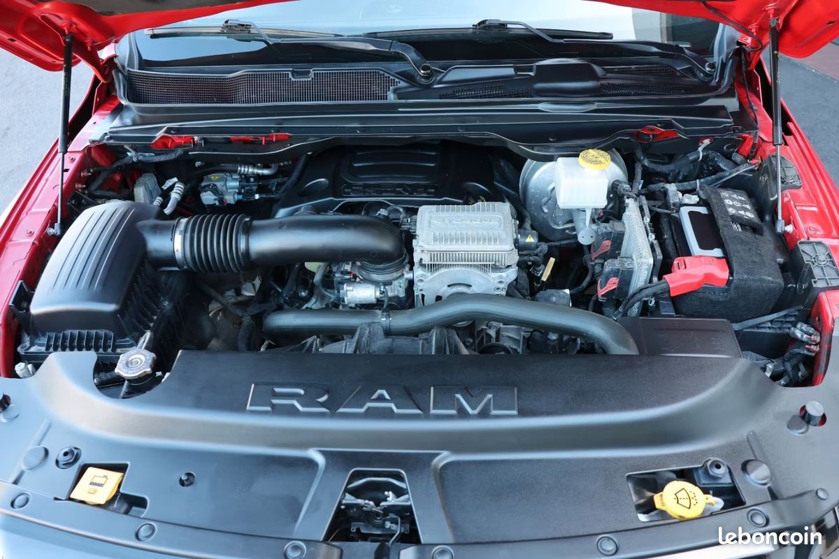 Dodge RAM 1500 Big Horn 5.7 V8 HEMI eTorque 396 ch – BVA – 4x4 – CarPlay – Caméras – R22 (image 33)