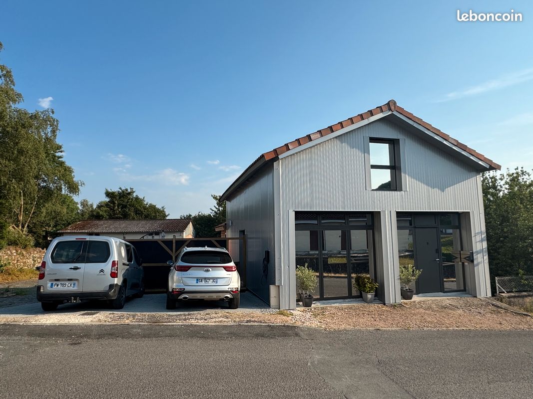 Maison 5 pièces 115 m² · à Piégut-Pluviers · 115 m² · 225 000 €