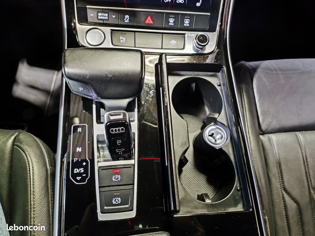 AUDI A8 Quattro 3.0 V6 50 TDI - 286 - BVA Tiptronic 2018 BERLINE Limousine Avus Extended PHASE 1 (image 29)