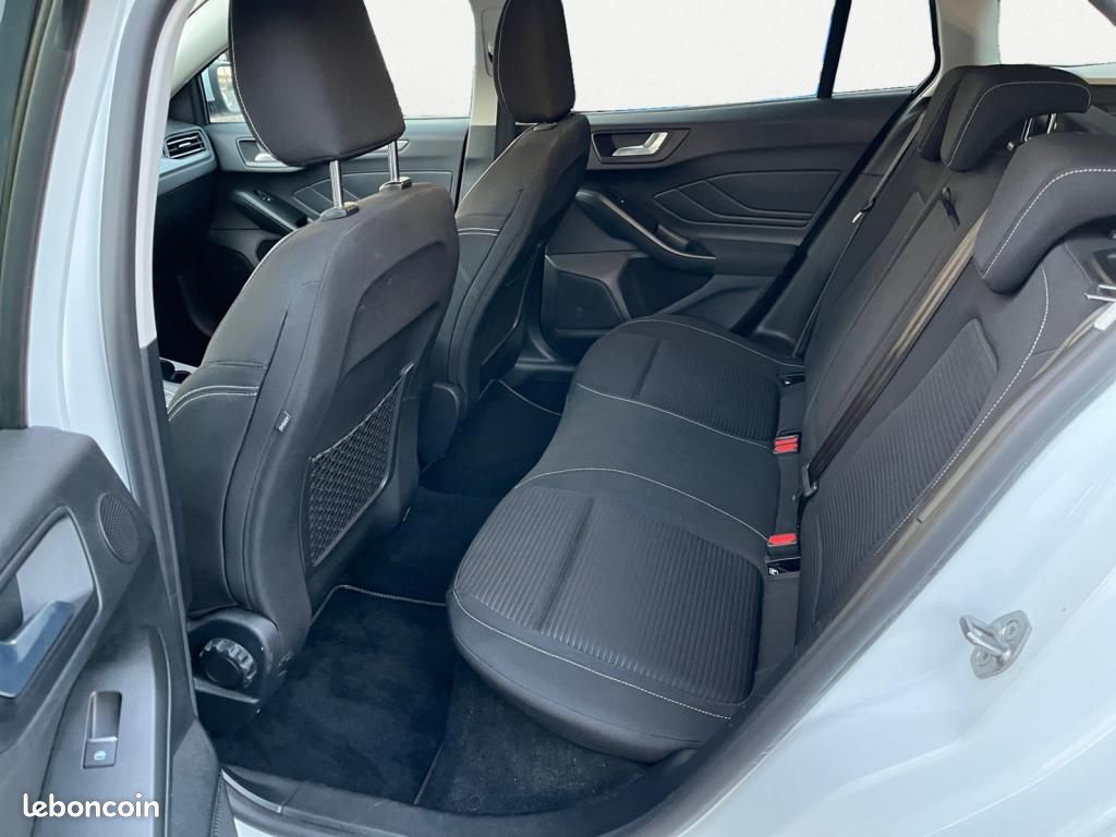 FORD FOCUS SW EcoBlue 120 BVA IV SW Titanium X Business - Pack Hiver - Caméra (image 12)