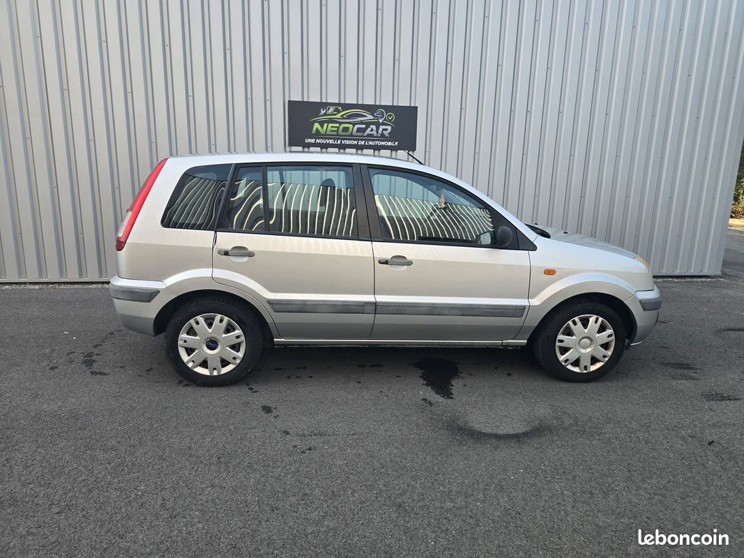 Ford Fusion 1.4 tdci ( Dans l'état ) (image 6)
