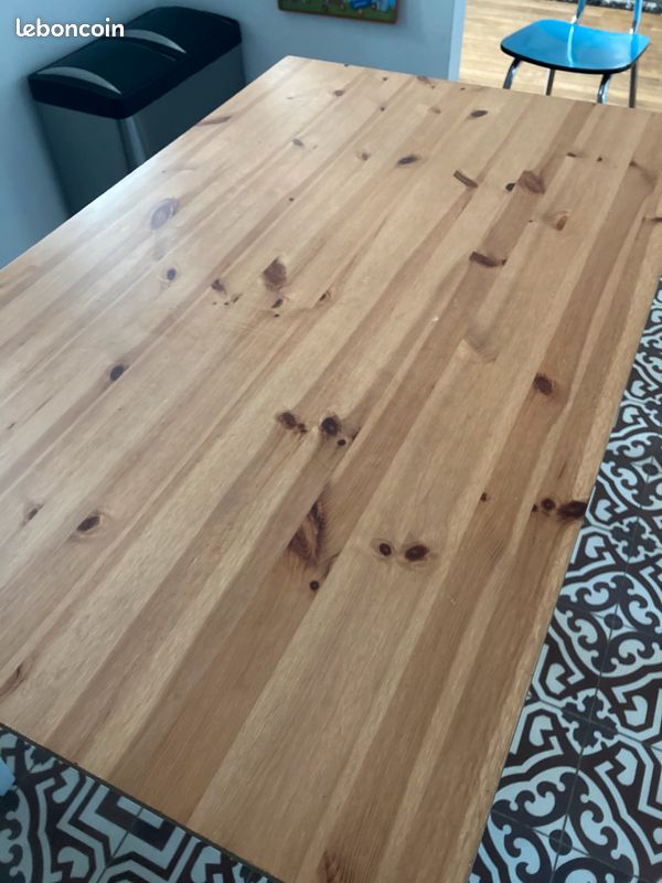 Table de salle à manger (image 2)