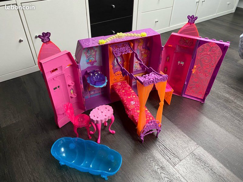 Château magique Barbie (image 2)