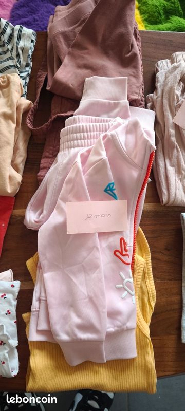 Lot De Vêtements Pour Bébé Fille - Tailles 12-18 Mois - Multi-couleurs - Occasion Très Bon état