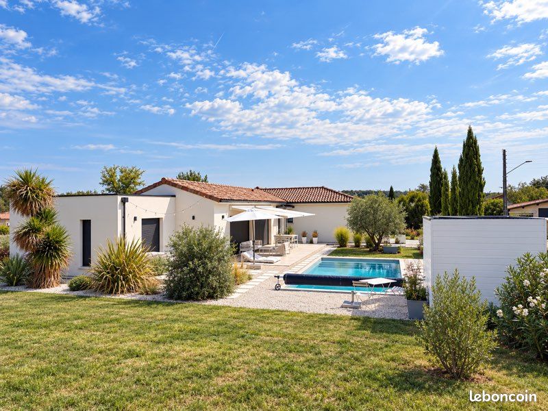 Maison 5 pièces 147 m² · à Aussonne · 147 m² · 549 900 €