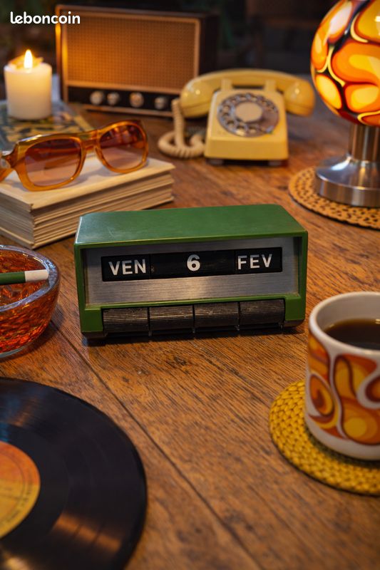 Vintage Calendrier Perpétuel De Bureau, Design Mid-century, Plastique