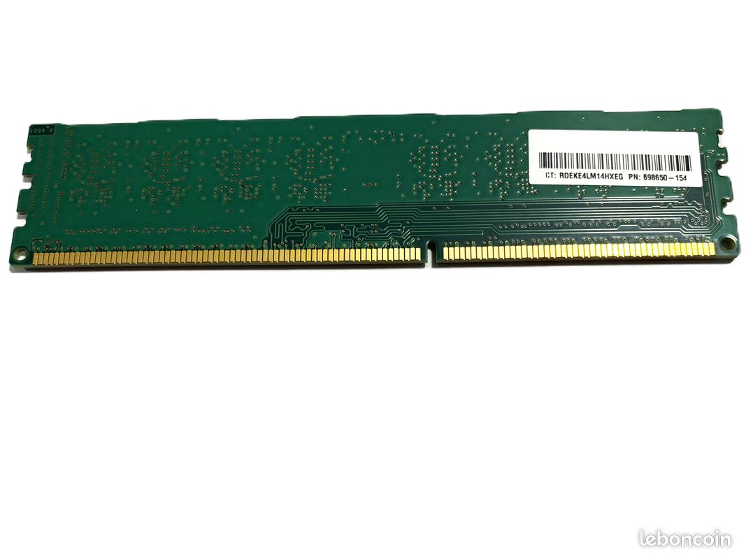 Mémoire RAM Crucial DDR3 4 Go 1600 MHz - PC3-12800, 240 Broches, Non-ECC - Pour PC De Bureau, Neuf