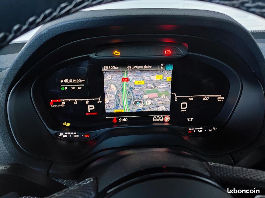 AUDI Q2 35 TFSI 150 S tronic 7 S line Plus (image 11)