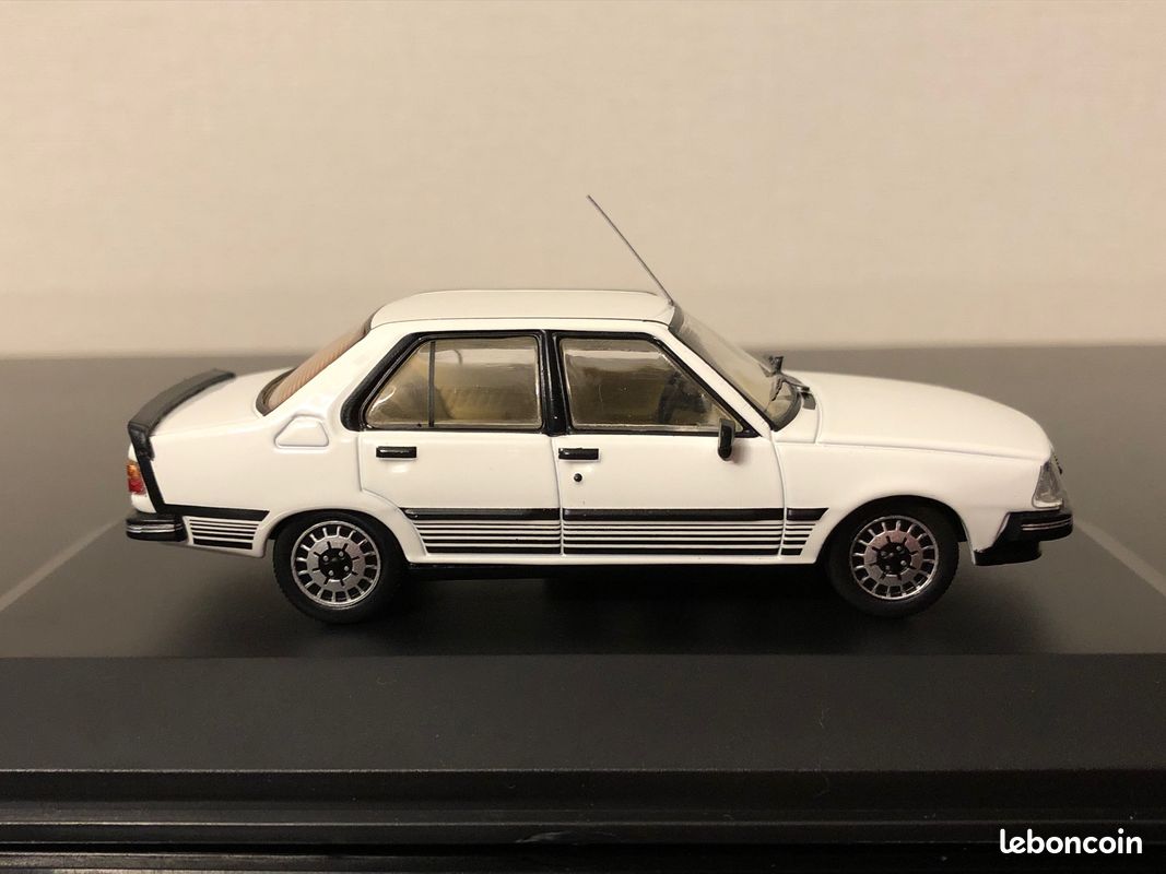 Renault 18 Type 2 GTX estate (Odéon) 1:43
