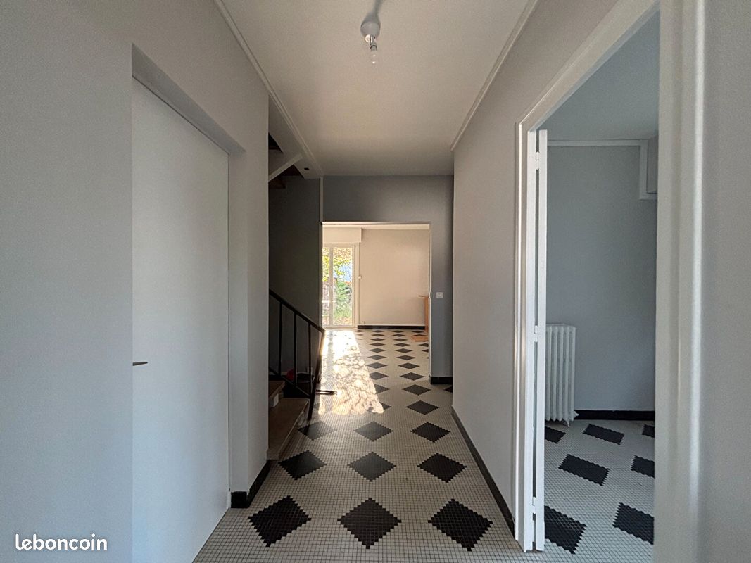 Maison 4 pièces 104 m² · à Mérignac · 104 m² · 1 590 €/mois