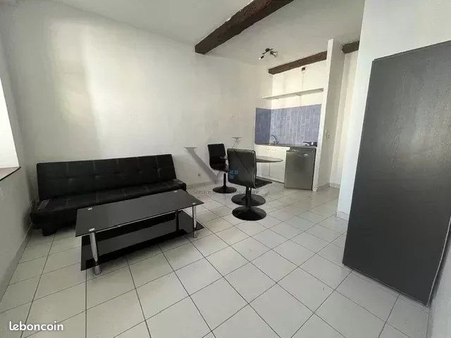 Appartement 1 pièce 22 m² · à Montélimar · 22 m² · 380 €