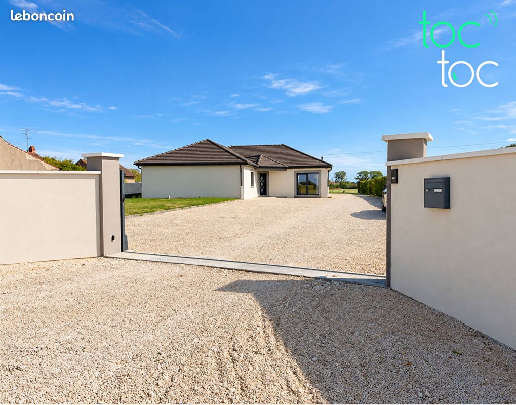Maison 5 pièces 131 m² · à Chaînée-des-Coupis · 131 m² · 279 000 €