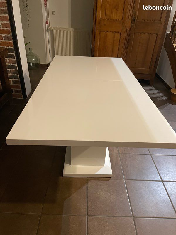 Table salle à manger (image 4)