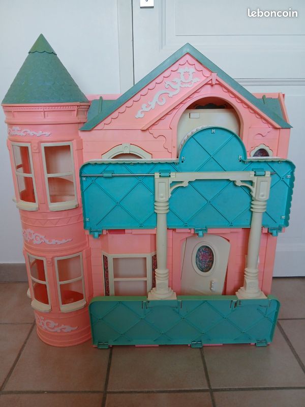 Vends maison de barbie (image 3)