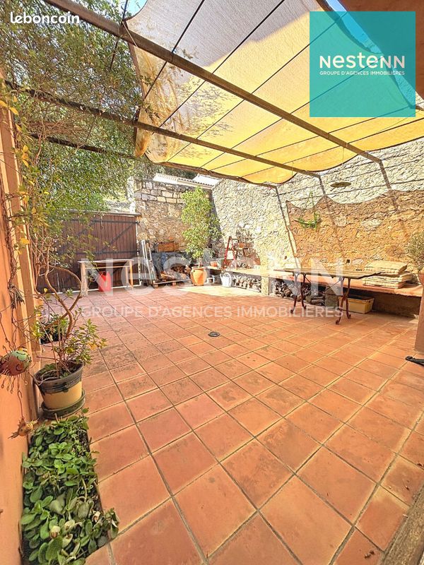 Maison 3 pièces 165 m² · à Roquefort-des-Corbières · 165 m² · 360 000 €