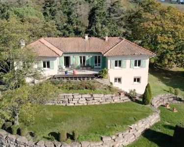 Maison 750 000 € - 218 m²
