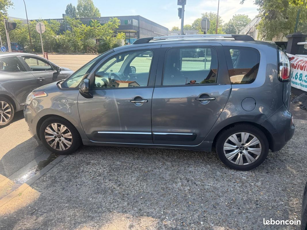 CITROEN C3 PICASSO HDi 90 FAP Exclusive/CREDIT POSSIBLE (image 14)