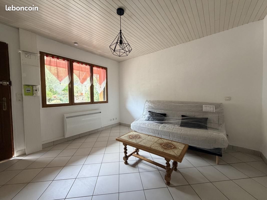 Appartement 1 pièce 22 m² · à Le Bourget-du-Lac · 22 m² · 486 €