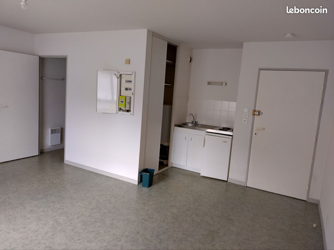 Appartement 1 pièce 27 m² · à Angers · 27 m² · 500 €