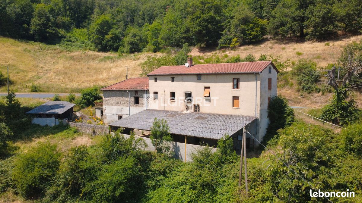 Maison 5 pièces 121 m² · à Vaugneray · 121 m² · 215 000 €