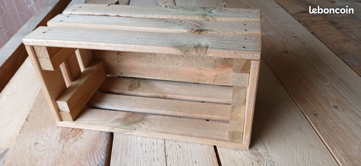 Caisses en bois (image 1)