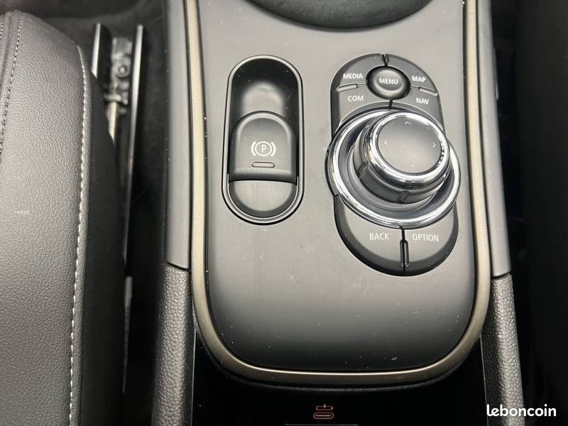 Mini Countryman 136 ch BVA7 Cooper Edition Premium Plus (image 12)
