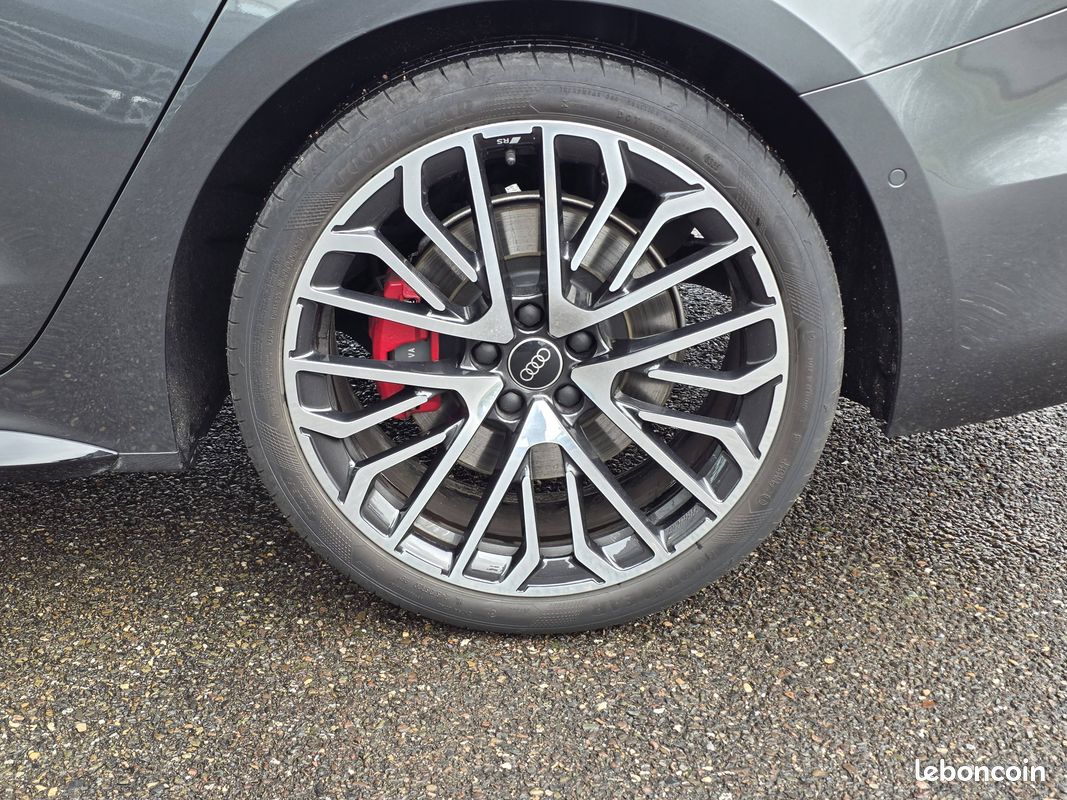 AUDI A5 Avant TDI Hybride 204 ch S tronic 7 S line (image 15)
