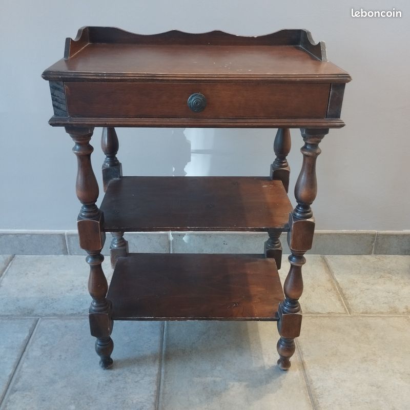 Table de nuit/ Table de chevet (image 1)
