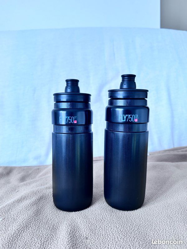 Elite Fly Bidon Velo Noir Bidon ELITE Fly Teams 2025 Intermarché