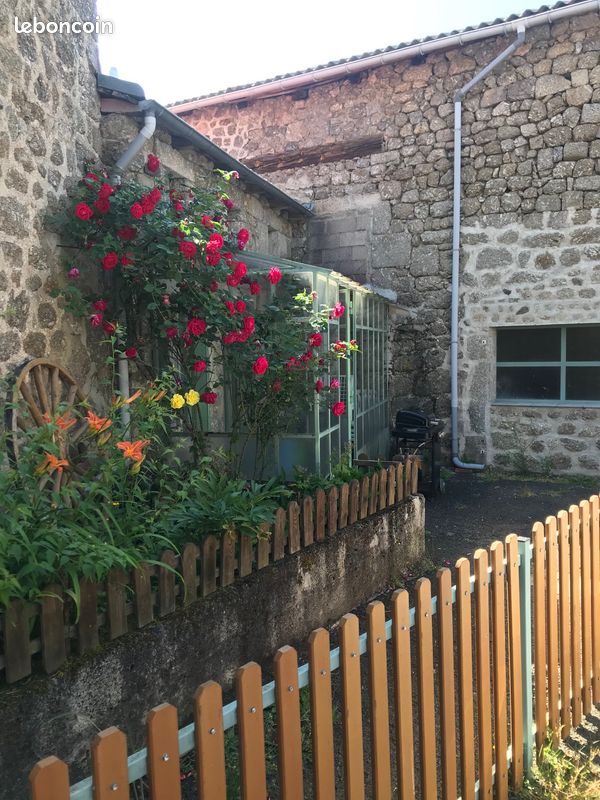 Maison 8 pièces 95 m² · à Thoras · 95 m² · 120 000 €