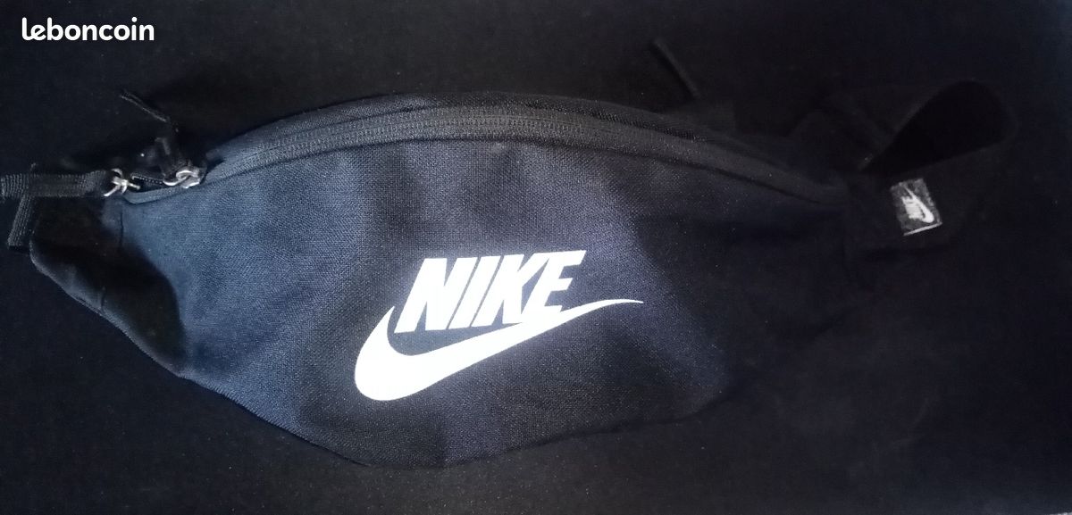 Banane nike (image 1)