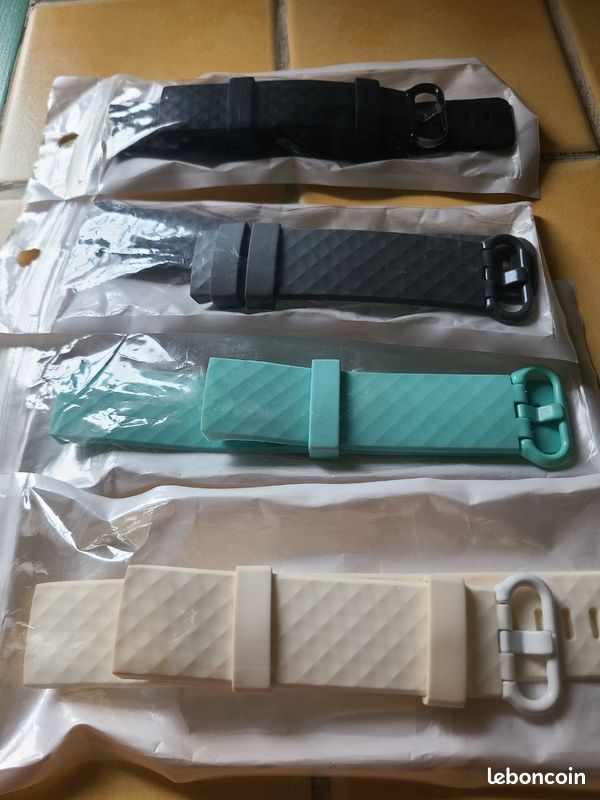 Montre Fitbit charge 3 et bracelets (image 5)