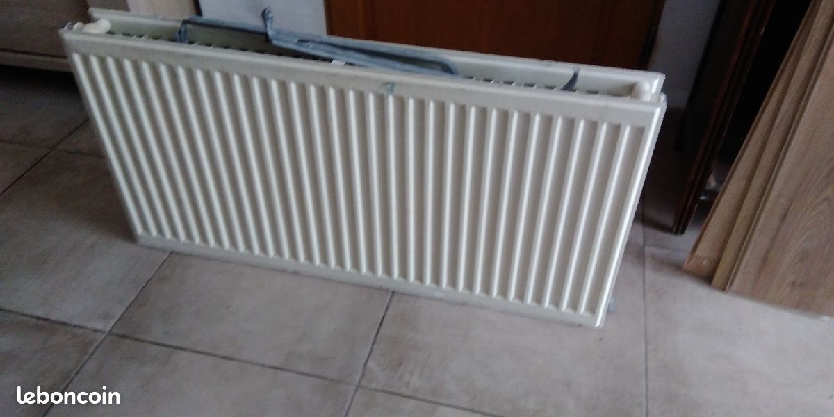 Radiateur eau chaude - Acier - 100cm x 50cm (image 1)