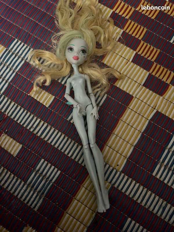 Lot de poupée Monster high (image 2)