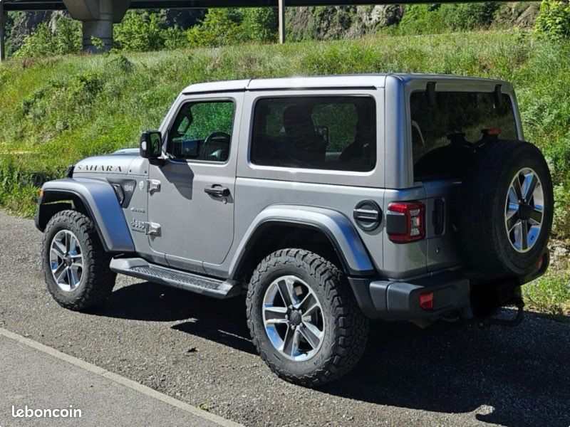 JEEP WRANGLER SAHARA SÉRIE 1941 200 cv (image 2)