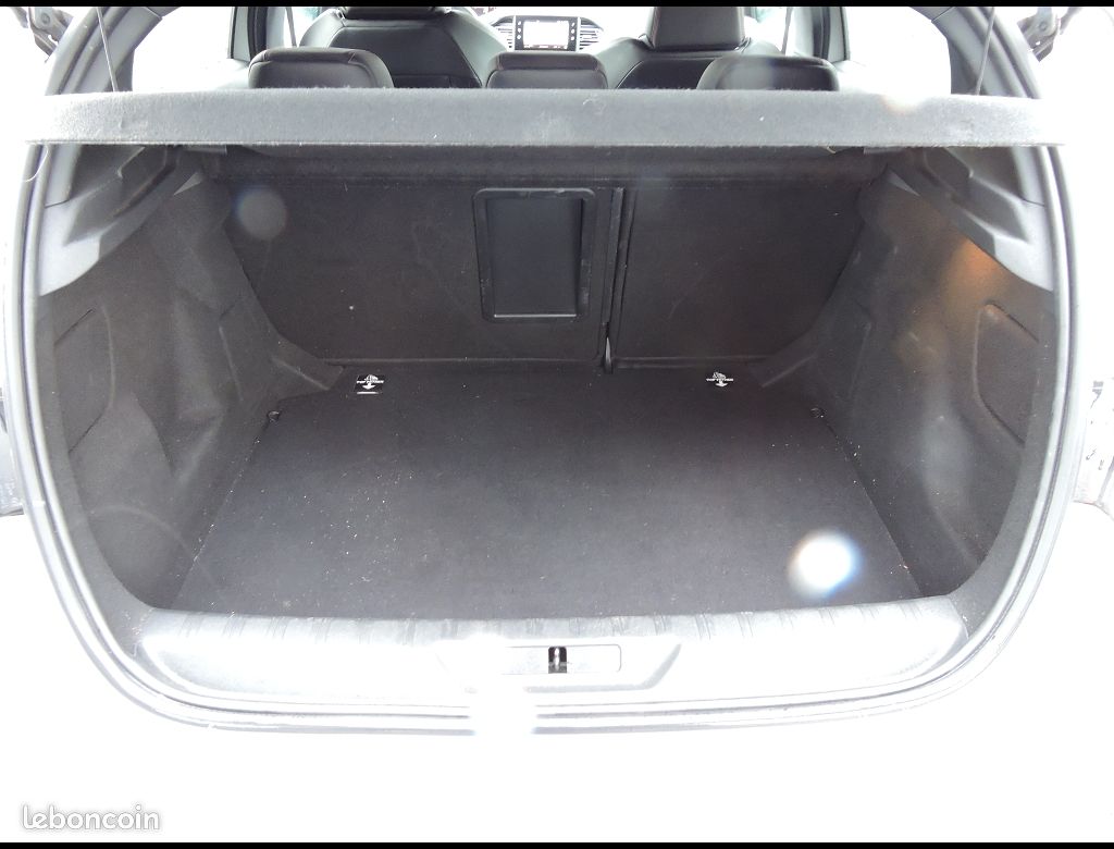 Peugeot 308 II PHASE 2 1.6 PURETECH 262 GTI BY PEUGEO (image 6)