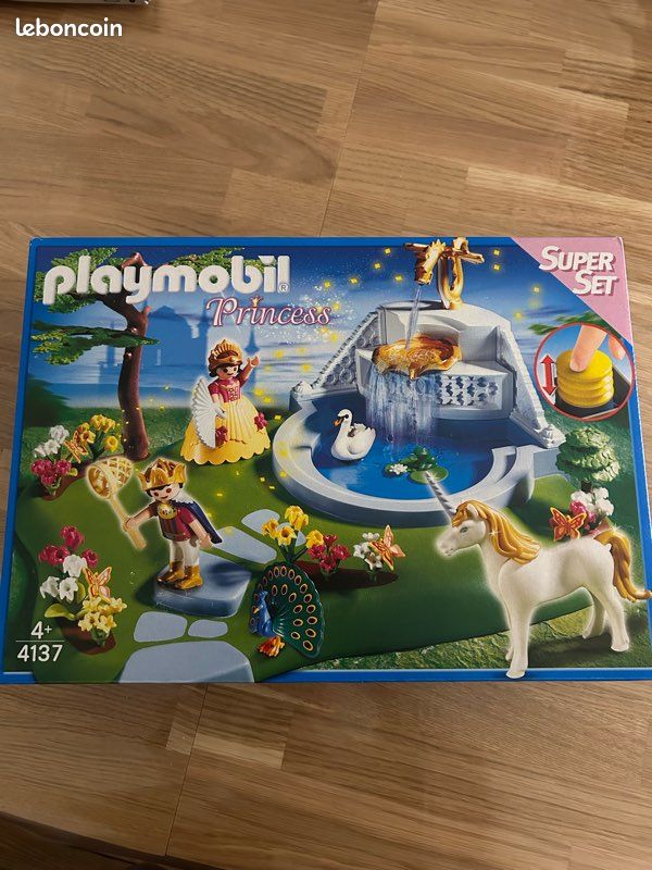 Playmobil Princess 4137 - Super set Fontaine royale (image 1)