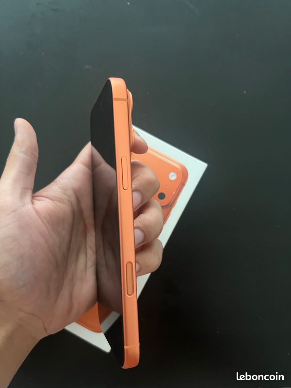 IPhone 17 pro Max (image 3)