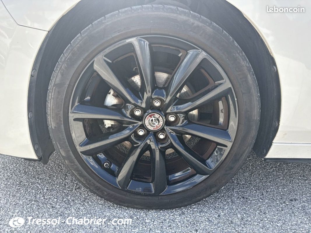 MAZDA Mazda3 5 portes 2.0L SKYACTIV-X M Hybrid 180 ch BVM6 100eme Anniversaire (image 9)