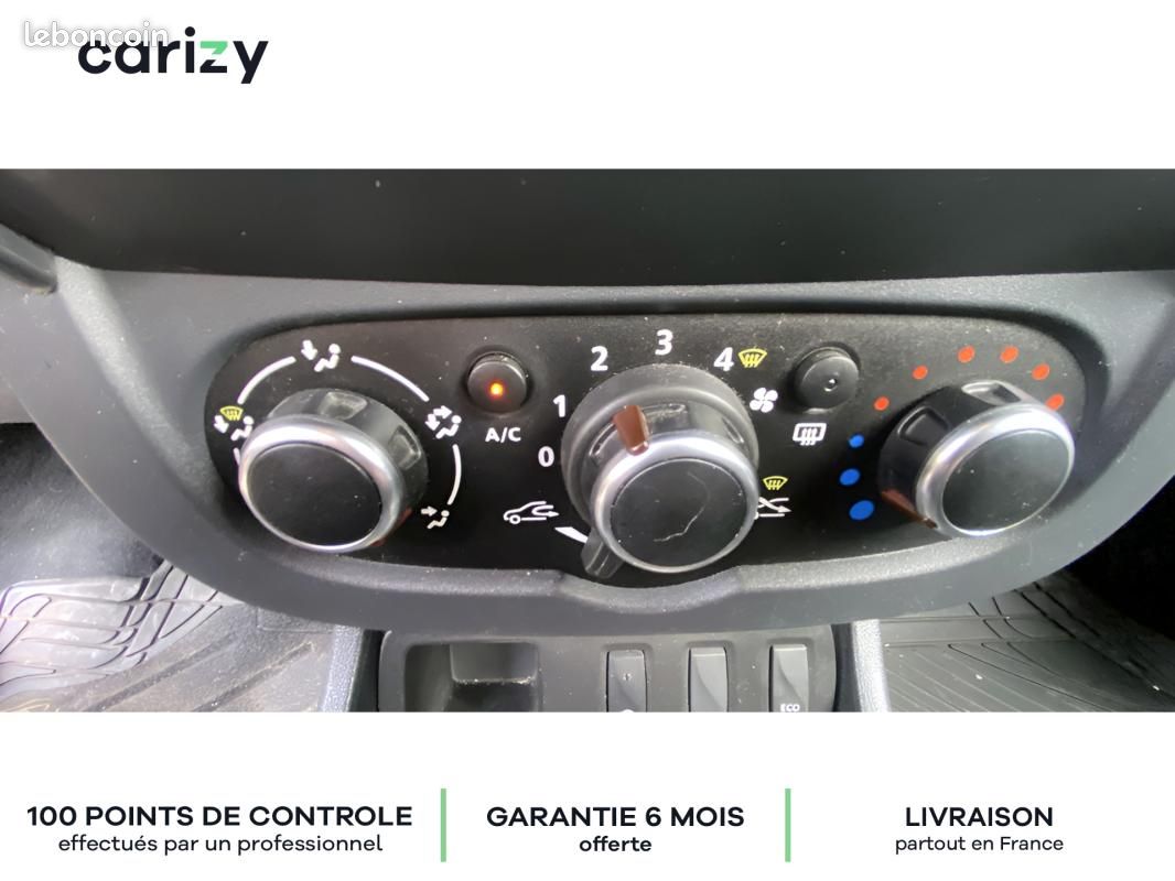 Dacia Duster dCi 110 EDC 4x2 Lauréate Plus 2017 (image 36)
