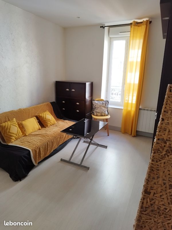 Appartement 1 pièce 36 m² · à Saint-Étienne · 36 m² · 420 €