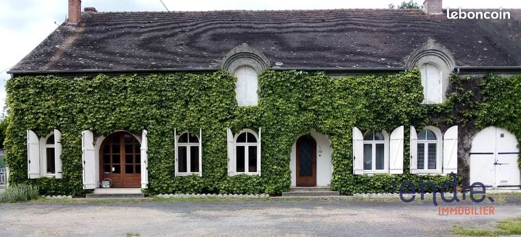 Maison 8 pièces 185 m²