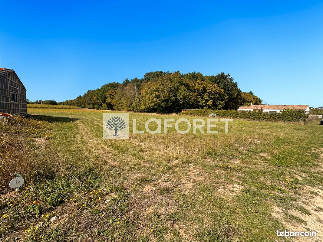 Terrain 1222 m² · à Mazerolles · 1 222 m² · 42 900 €