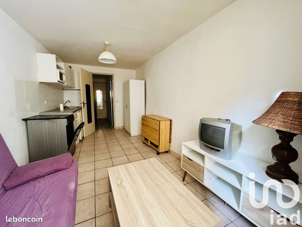 Studio 1 pièce 16 m²