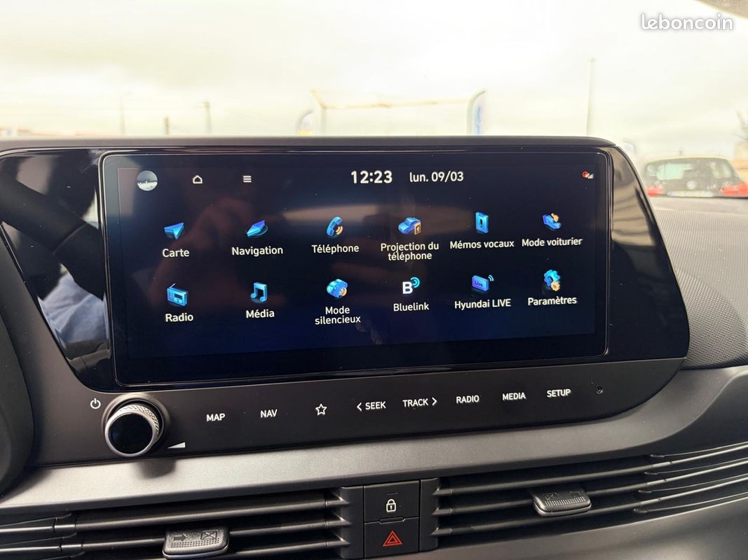 Hyundai BAYON 1.0 T-GDI 100CH INTUITIVE DCT-7 (image 19)