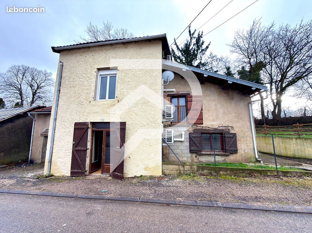 Maison 4 pièces 140 m² · à Champsevraine · 140 m² · 39 000 €