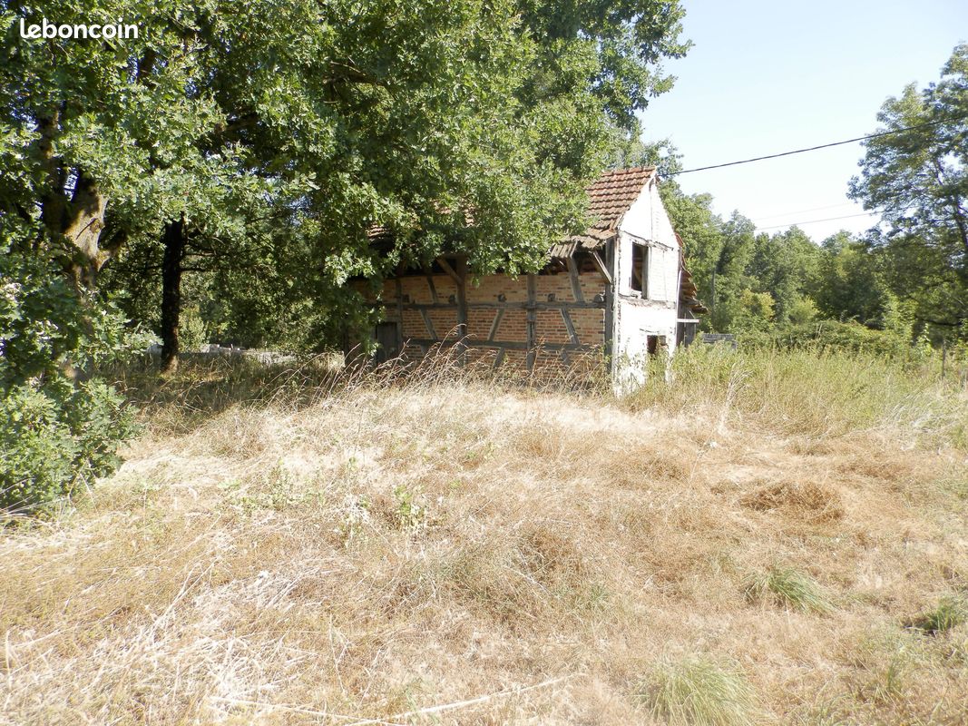 Terrain 1148 m² · à Saint-Germain-du-Bois · 24 000 €
